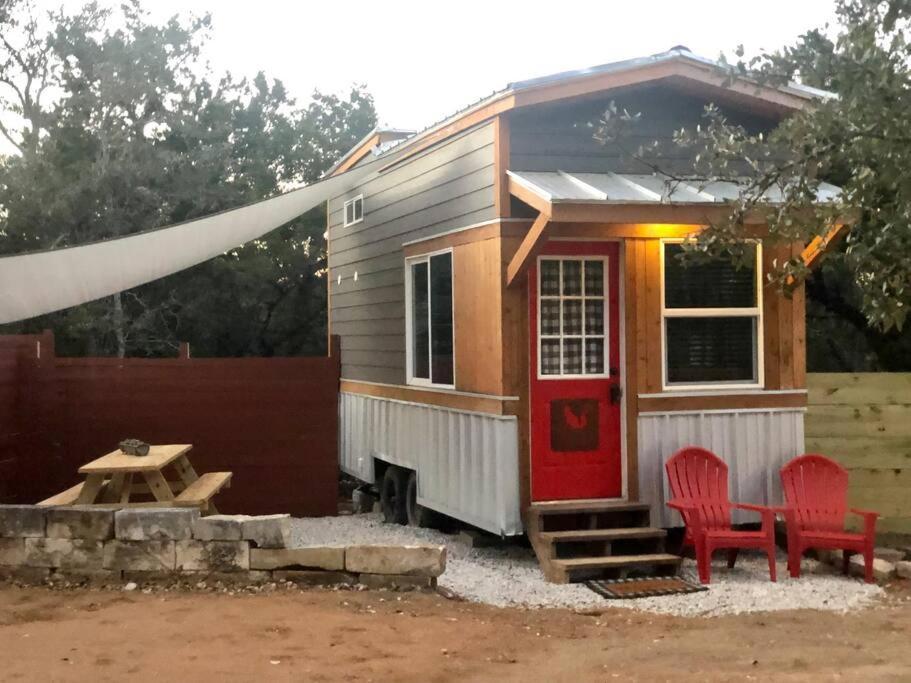 Fox Tiny Home - The Cabins At Rim Rock Austin Extérieur photo