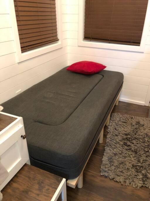Fox Tiny Home - The Cabins At Rim Rock Austin Extérieur photo