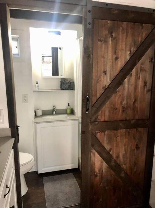 Fox Tiny Home - The Cabins At Rim Rock Austin Extérieur photo