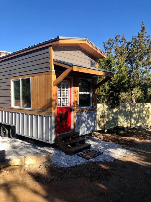 Fox Tiny Home - The Cabins At Rim Rock Austin Extérieur photo